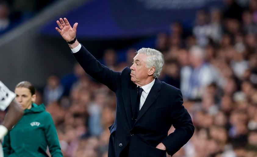 Relevo: Phòng thay đồ của Real Madrid có những nghi ngờ về Ancelotti, và Florentino cũng đã phát hiện ra điều này