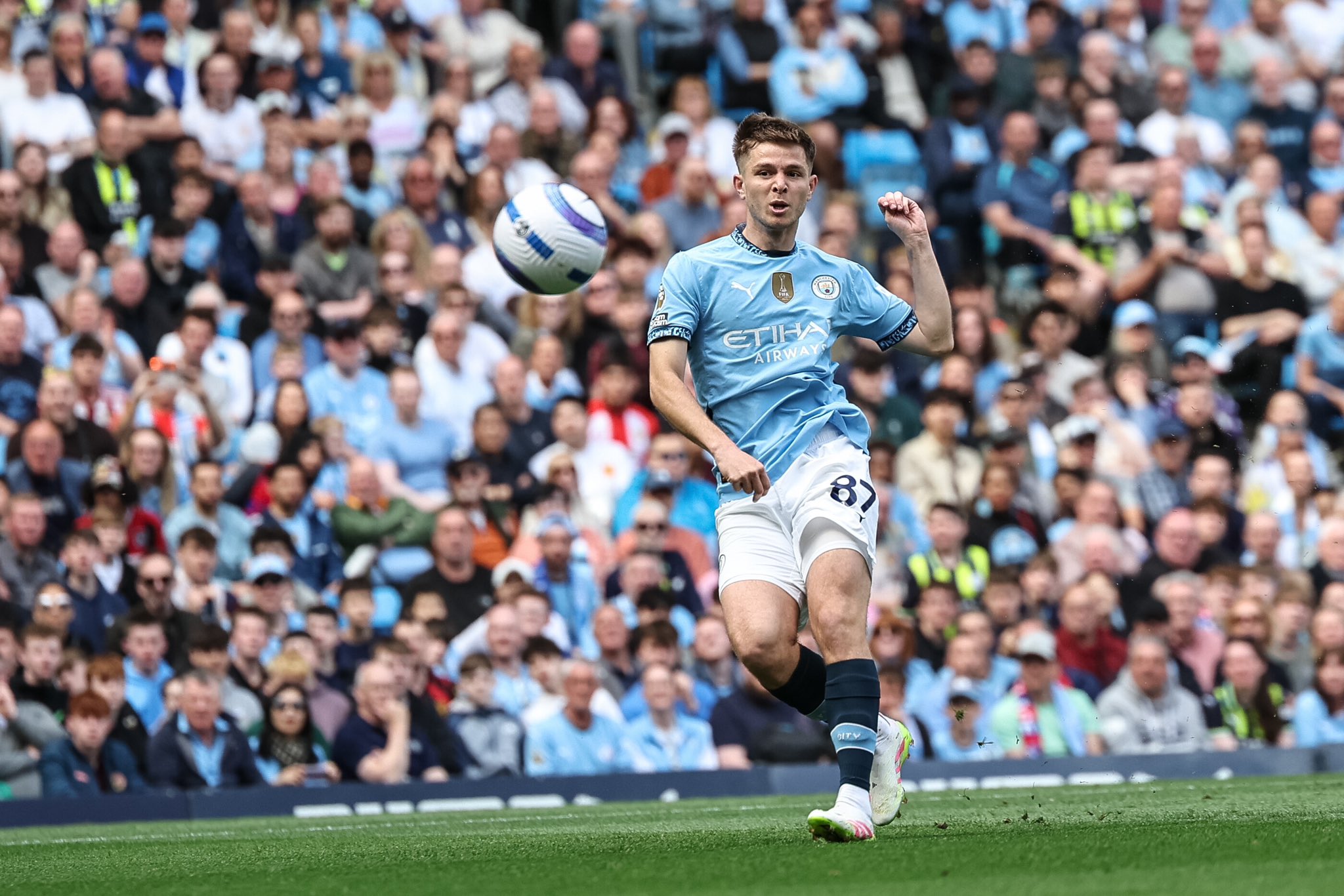 German Sky: McCarty sẵn sàng gia nhập Leverkusen vào mùa hè này và các cuộc đàm phán giữa các câu lạc bộ vẫn chưa bắt đầu