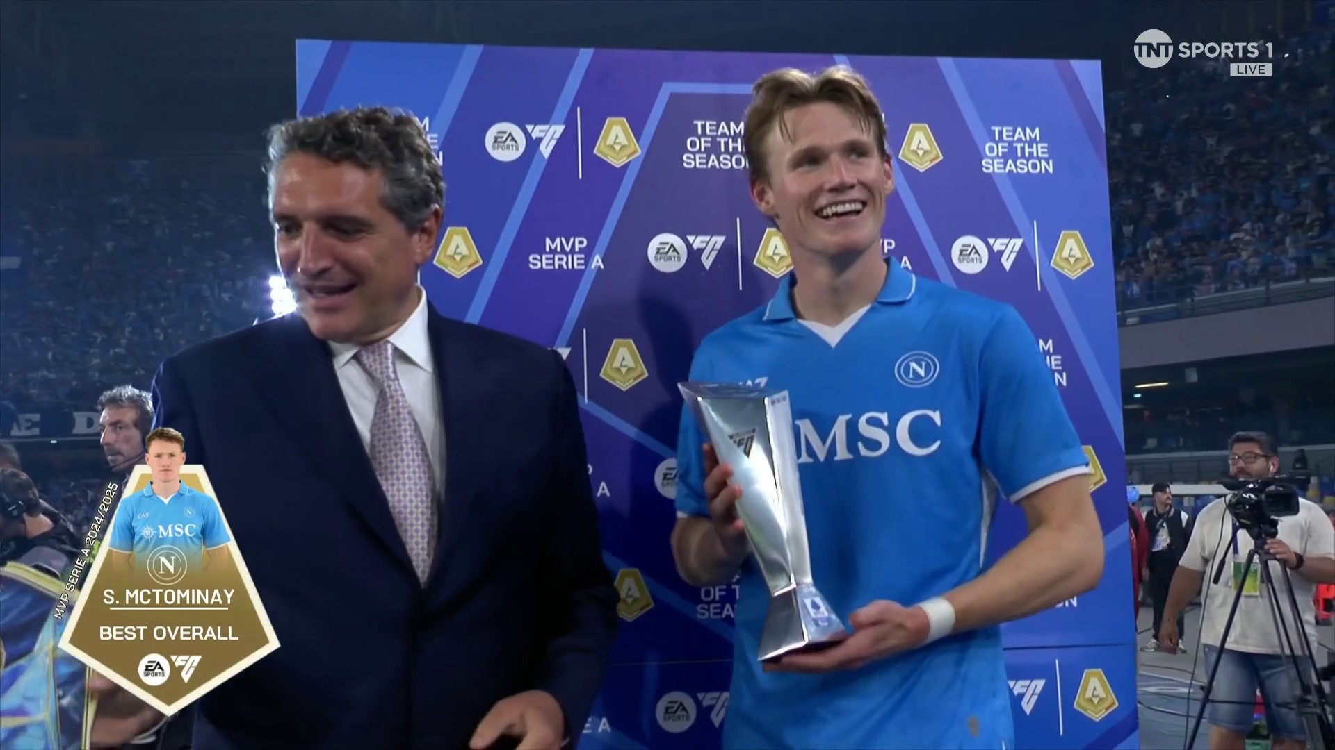 Thật xứng đáng! Chính thức: McTominay được bầu là cầu thủ xuất sắc nhất Serie A mùa giải 2024/25