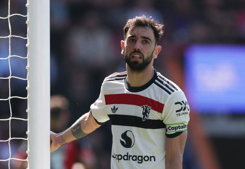 Romano: Al-Hilal rất quan tâm đến Bruno Fernandes, nhưng cả Manchester United và Amorim đều coi anh ấy là cầu thủ chủ chốt