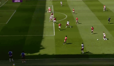 ⚽Báo cáo Ngoại hạng Anh: Hoylen bỏ lỡ một cơ hội tốt, Soucek ghi bàn, Manchester United 0-2 West Ham United, 7 trận đấu không thắng