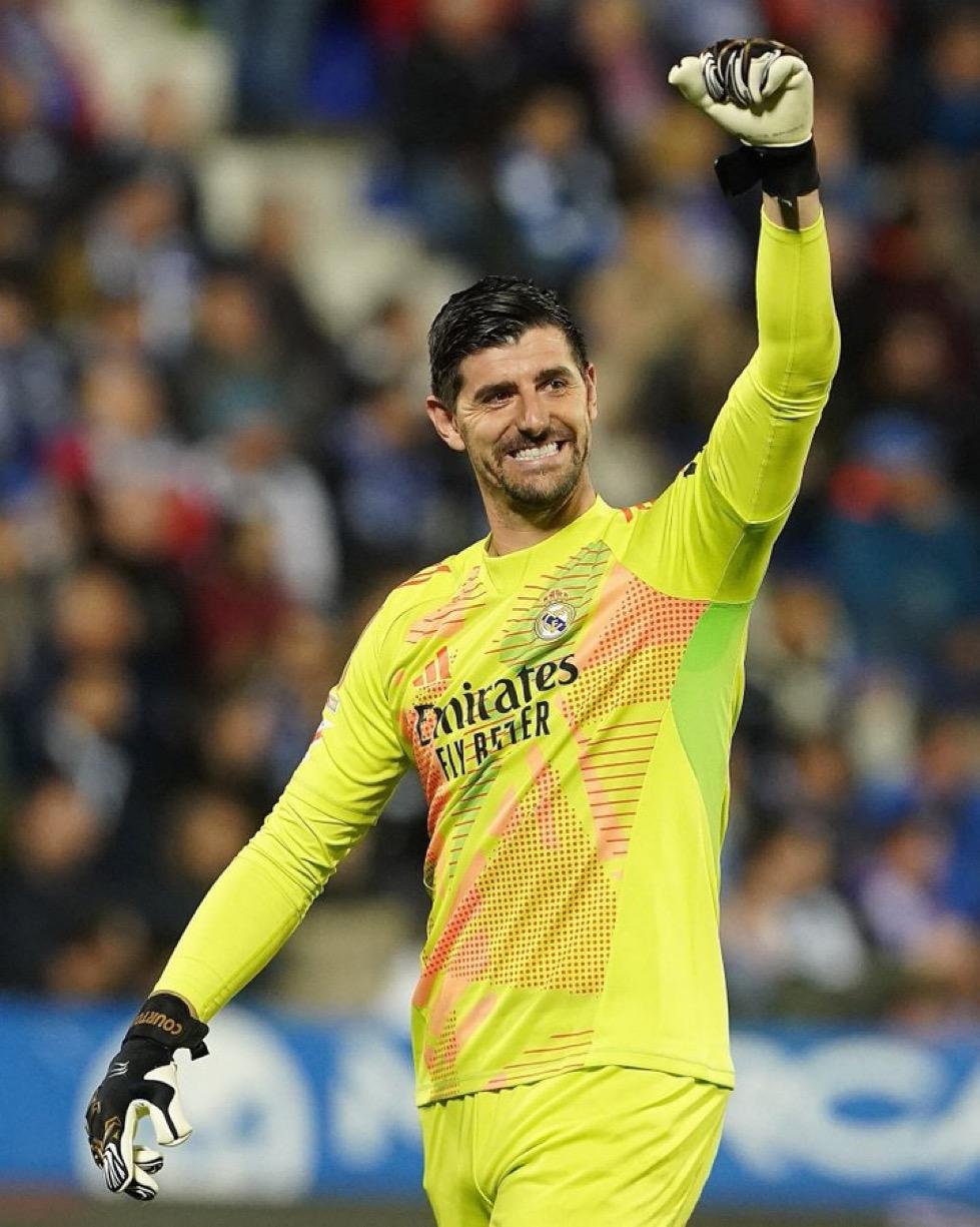 Courtois: Asensio mắc cùng một lỗi hai lần, Real Madrid phải chơi thông minh hơn