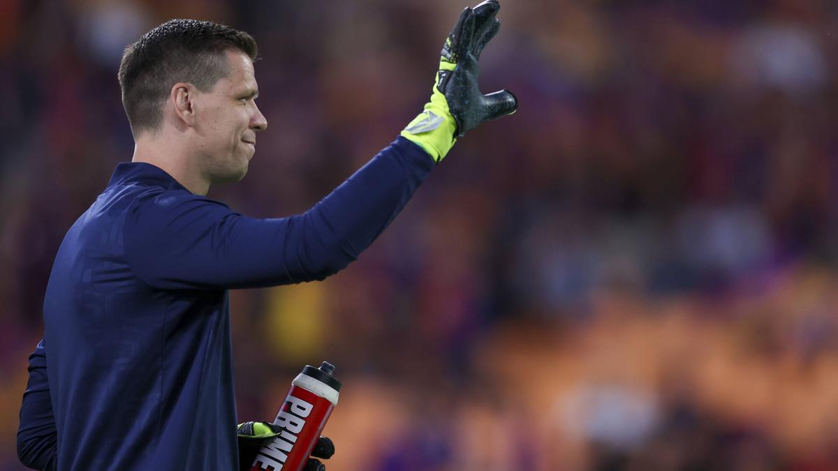 Mọi người: Bản gia hạn hợp đồng của Szczesny với Barcelona đã sẵn sàng và sẽ được chính thức ký trước ngày 13 tháng 7