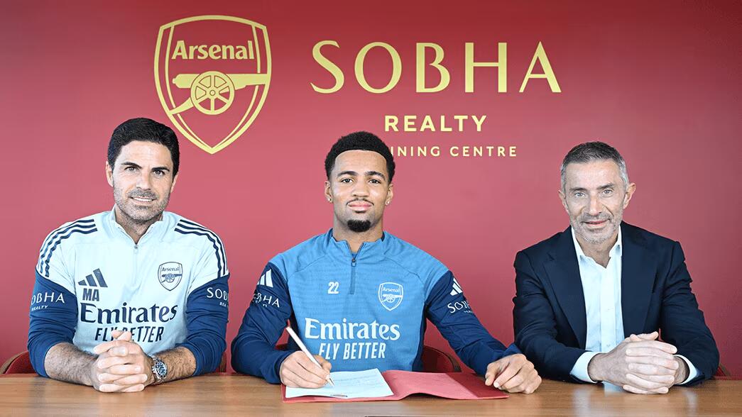 Chính thức: Arsenal gia hạn hợp đồng với ngôi sao đang lên 18 tuổi Nwaneri, thời hạn hợp đồng không được tiết lộ