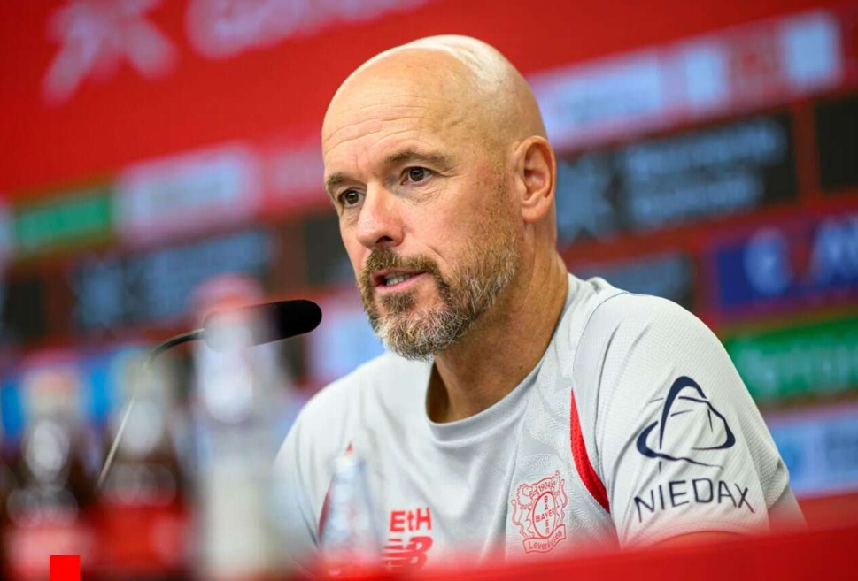 Ten Hag: Vòng loại trực tiếp của cúp rất hấp dẫn và tân binh Poku là một trong những lựa chọn ra sân