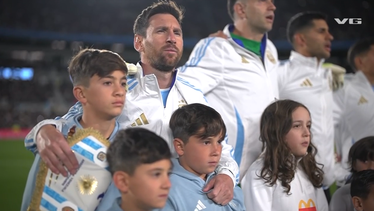 Vòng loại World Cup Hiệp một: Messi ghi bàn, Người Nhện kiến ​​tạo, Argentina 1-0 Venezuela