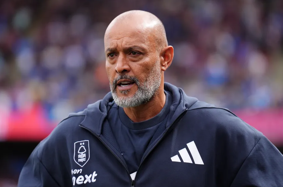 HLV West Ham cảnh giác trước khả năng tận dụng các pha bóng cố định của Arsenal