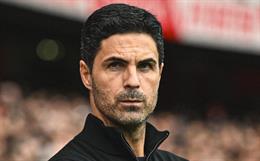 HLV West Ham cảnh giác trước khả năng tận dụng các pha bóng cố định của Arsenal