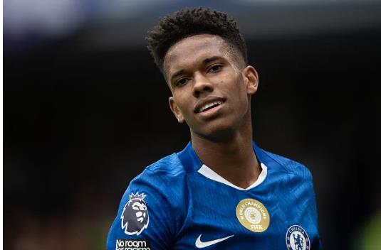 Real Madrid tiếc nuối khi nhìn Estevao gia nhập Chelsea. Real Madrid tiec nuoi khi nhin Estevao gia nhap Chelsea.