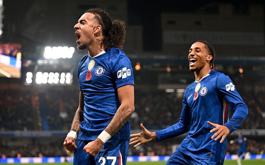 Hậu vệ Chelsea vẫn biết ghi bàn, nhưng giờ mới đến lượt Gusto!